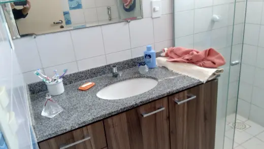 Apartamento mobiliado à Venda com 02 quartos na Praia do Futuro