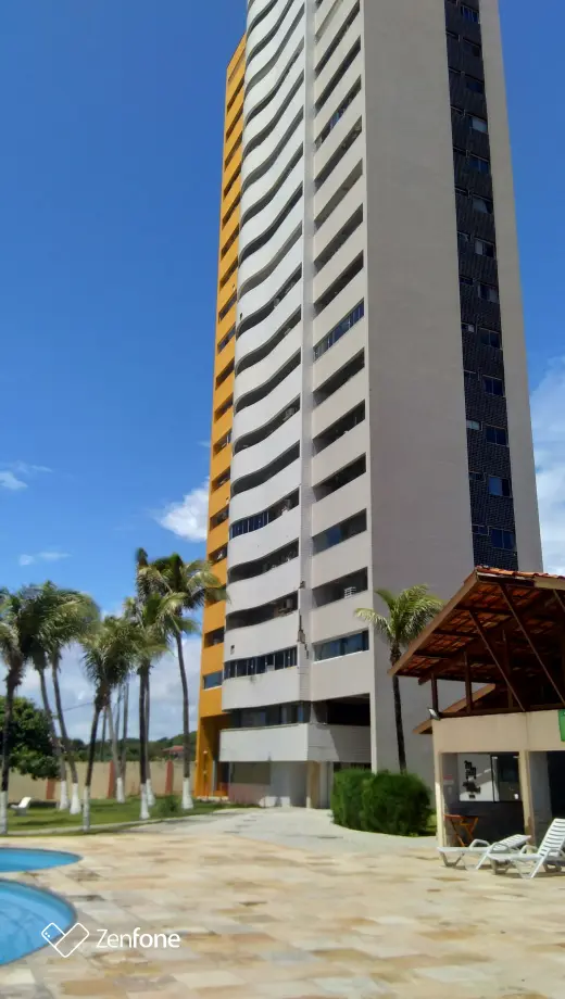 Apartamento mobiliado à Venda com 02 quartos na Praia do Futuro