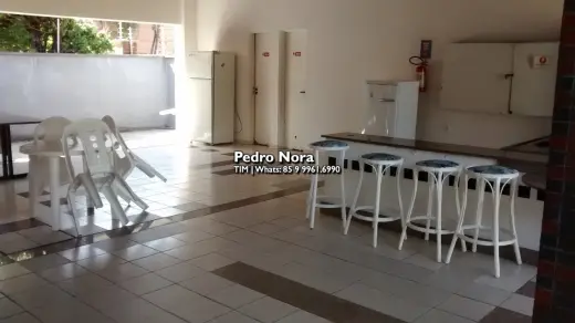 Apartamento mobiliado à venda com 02 quartos na Praia do Futuro